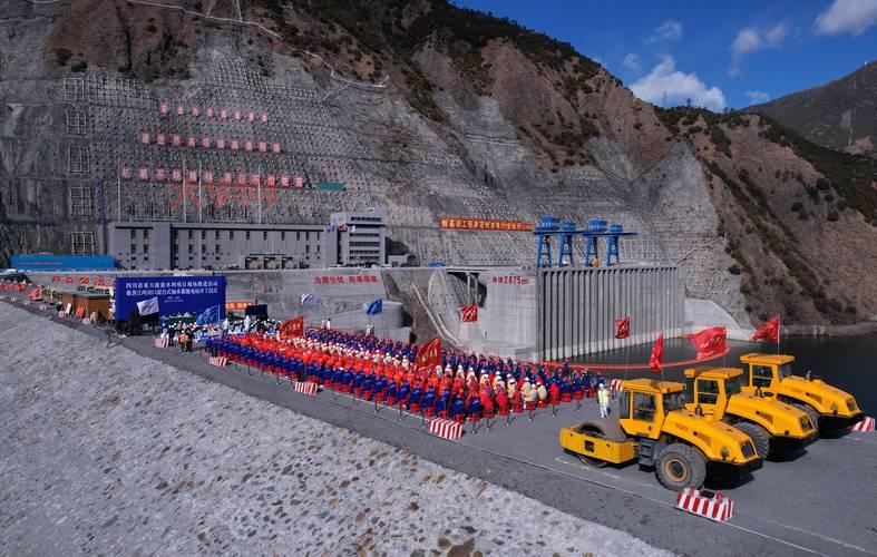 雅鲁藏布江电站建在哪？对我们有什么影响？
